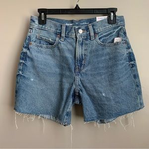 Old Navy Women’s Size 0 High Rise Slouchy Straight Jean Short